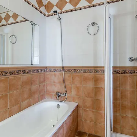 El Olivo De Capistrano * Nerja