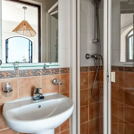 El Olivo De Capistrano Nerja